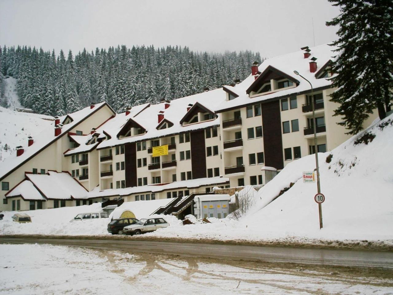 Deluxe Apartments Pamporovo Exteriör bild