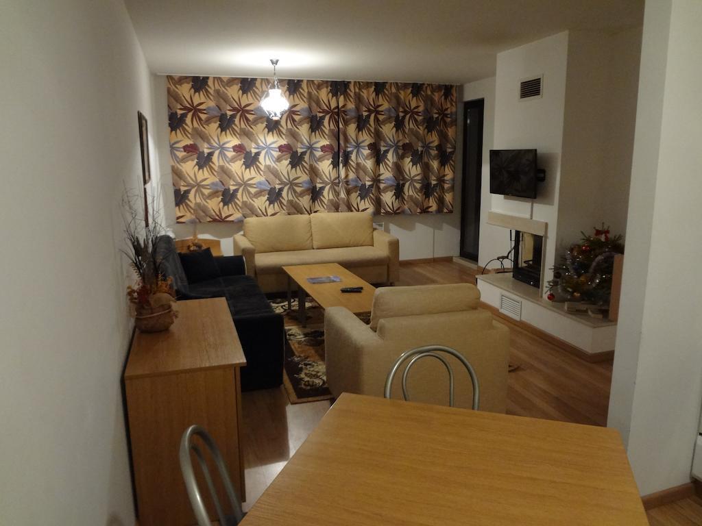 Deluxe Apartments Pamporovo Exteriör bild