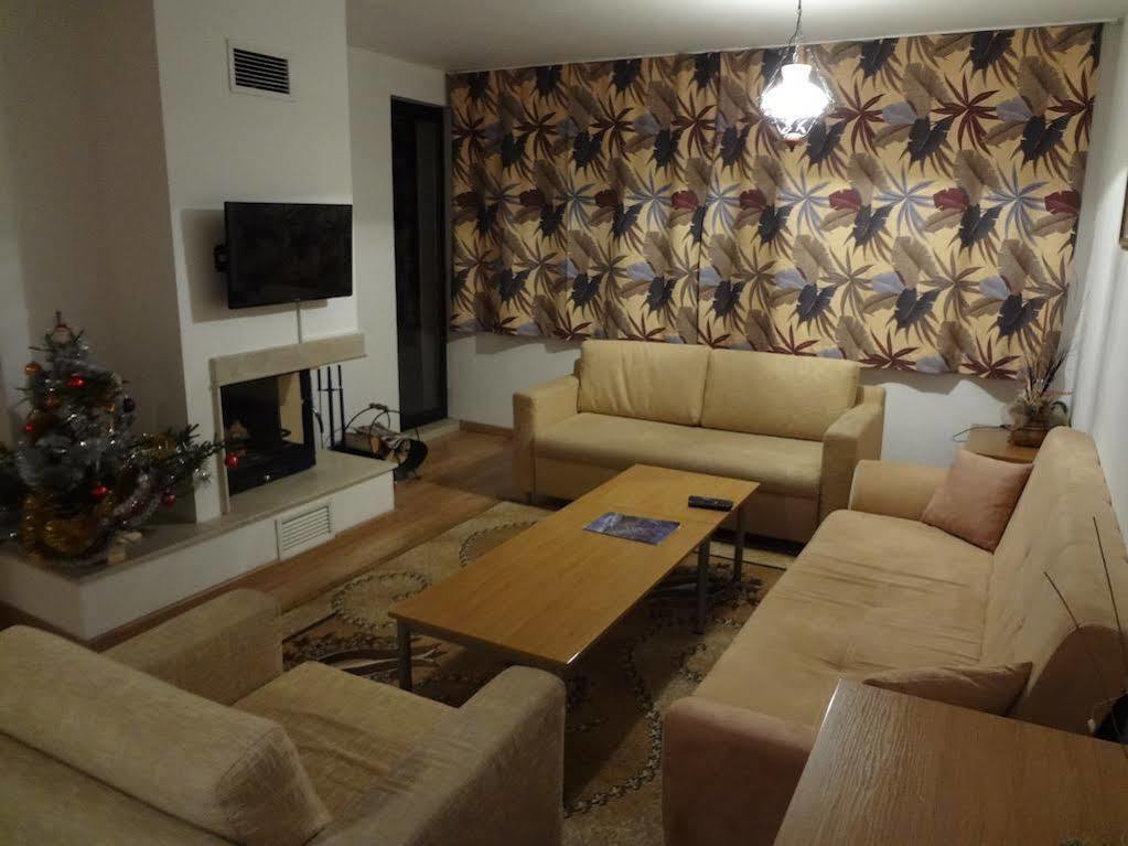 Deluxe Apartments Pamporovo Exteriör bild